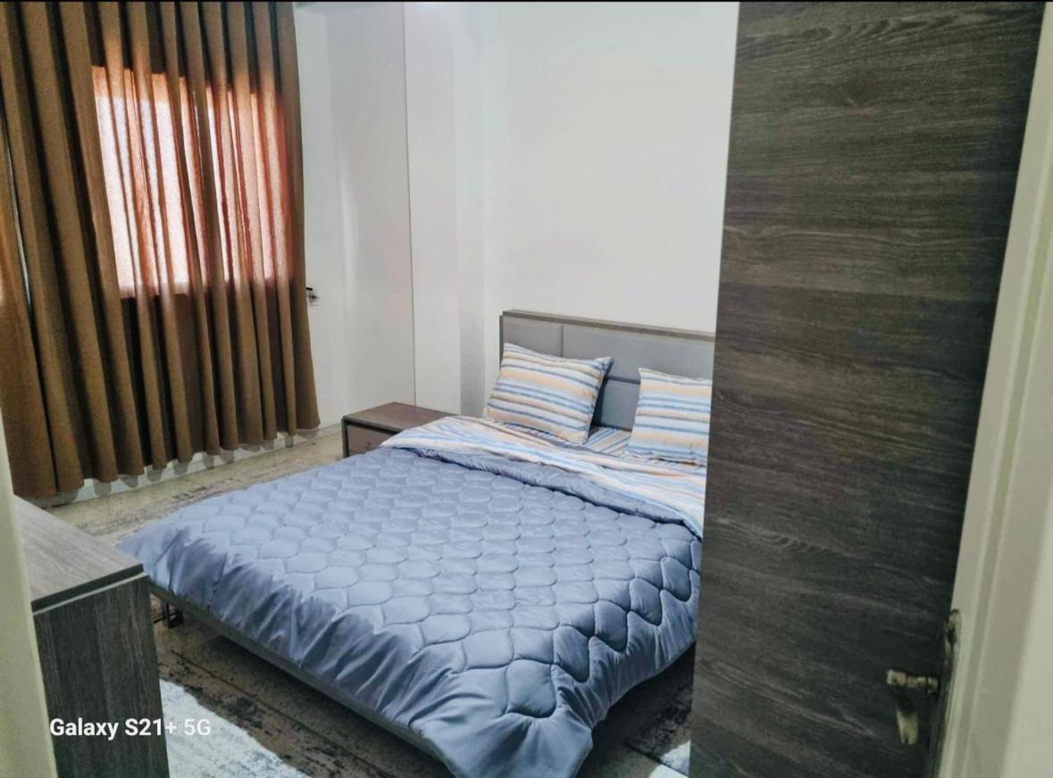 Superbe Majida Boulila Apartamento